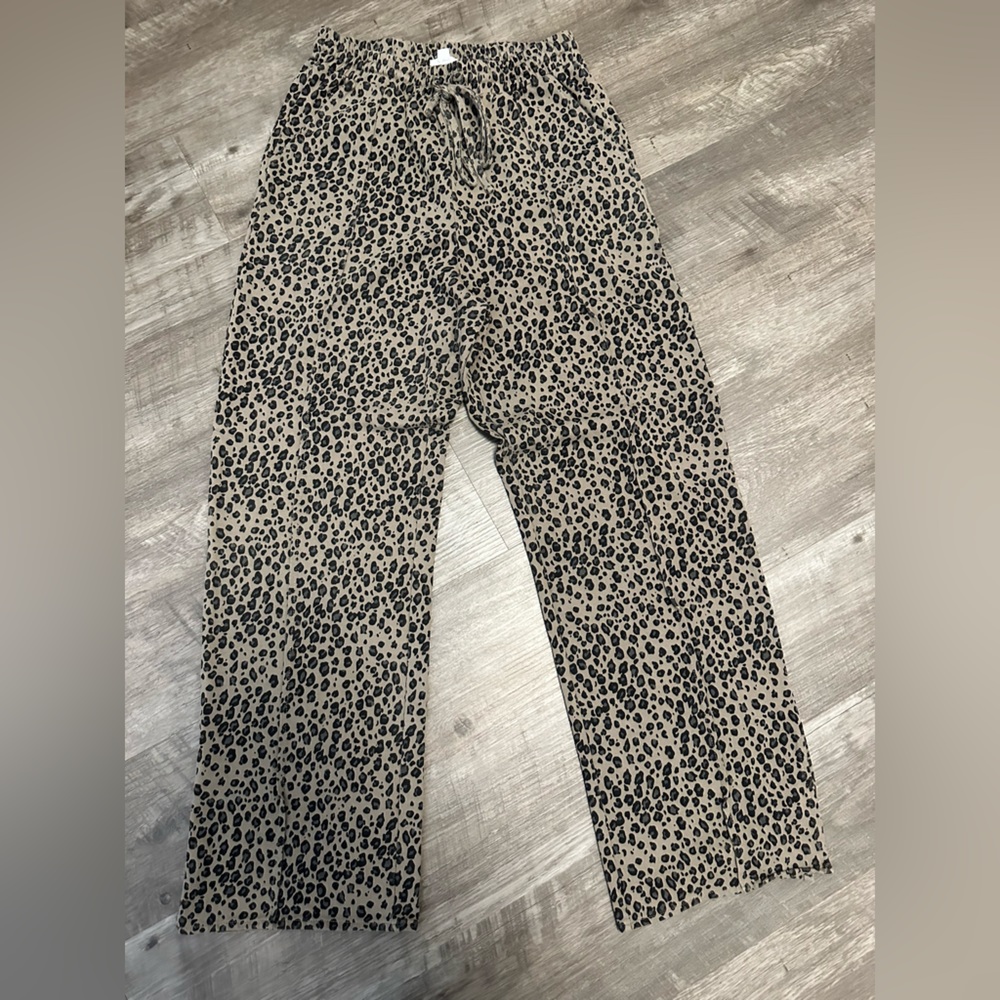 Cheetah flare pants